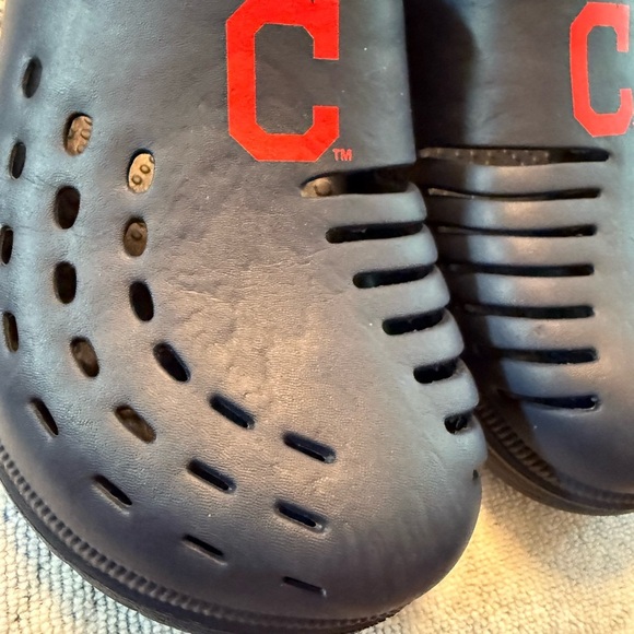 Cleveland Guardians Navy Slip-On Clogs with Red Lettering - Picture 8 of 10